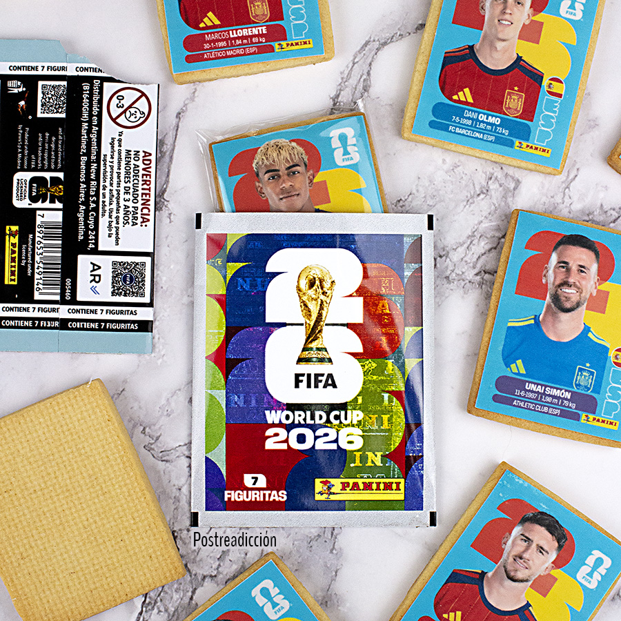 Imagen del producto: Galleta decorada con papel de az&uacute;car - cromo mundial de f&uacute;tbol